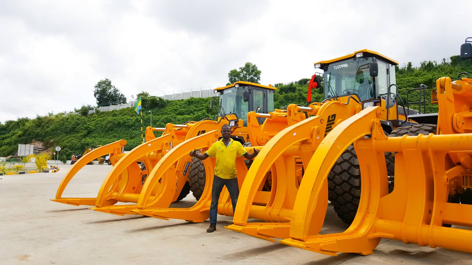 log grapple loader