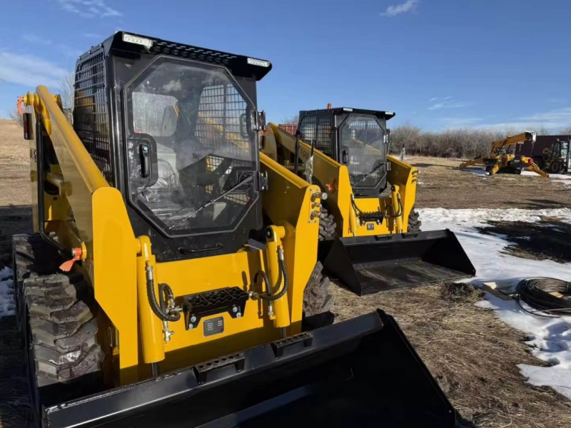 Proyek Skid Steer Loader di Kanada