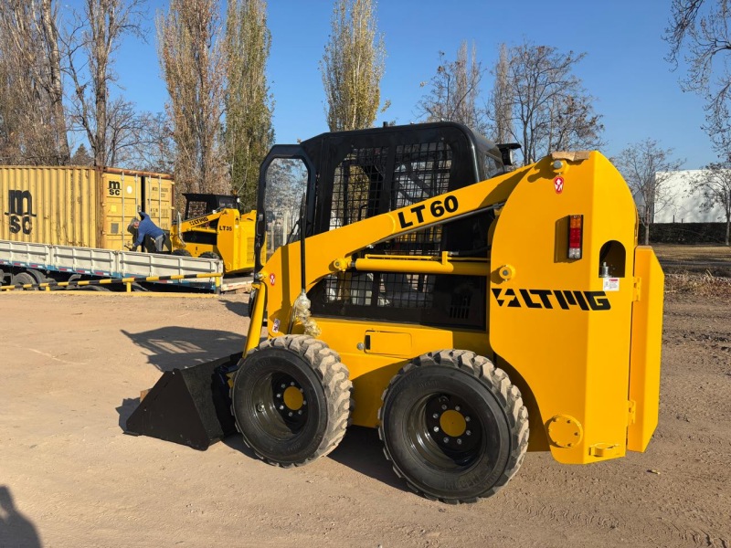 Skid Steer Loader